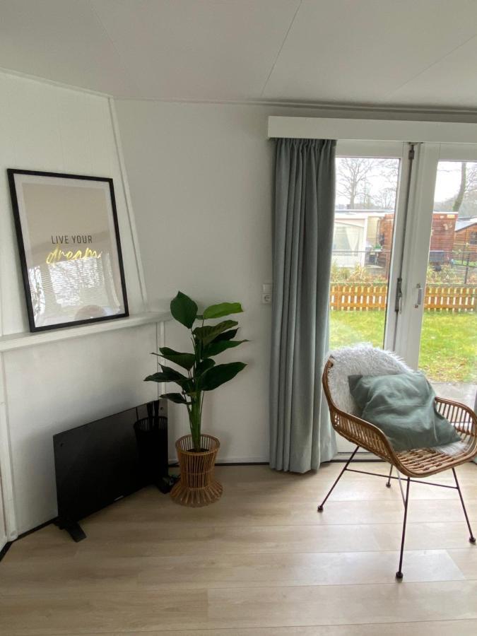Готель Chalet Heische Tip In Zeeland, Noord-Brabant Voor Max 3 Volwassenen En 2 Kinderen Екстер'єр фото